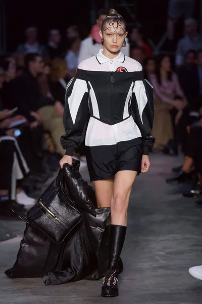 Look 6